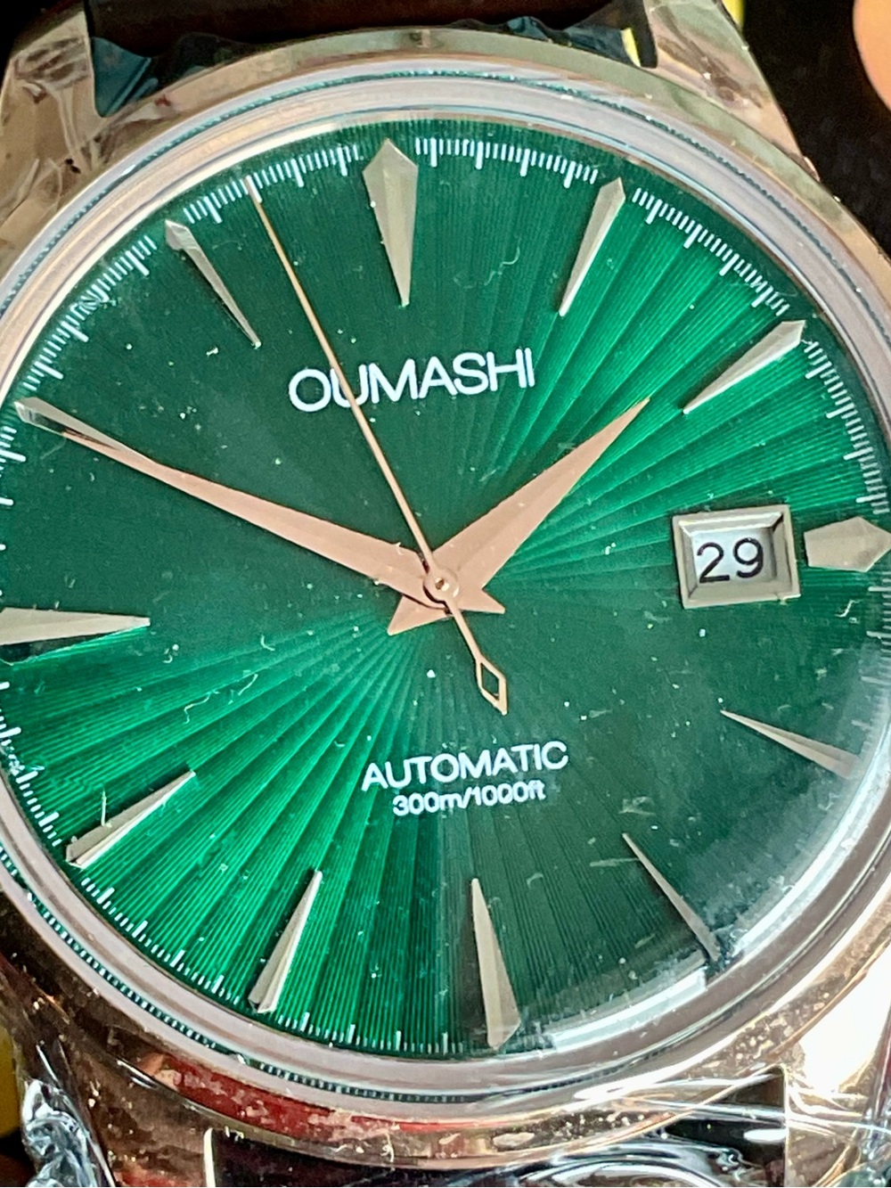 Brand New Automatic Oumashi Green And Gold Radiant Cocktail Watch